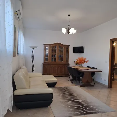 Casa Sofia Apartment *